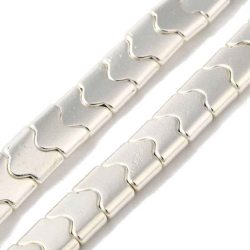 Hematit syntetisk, 2 hål, silver, 1 sträng (13511)