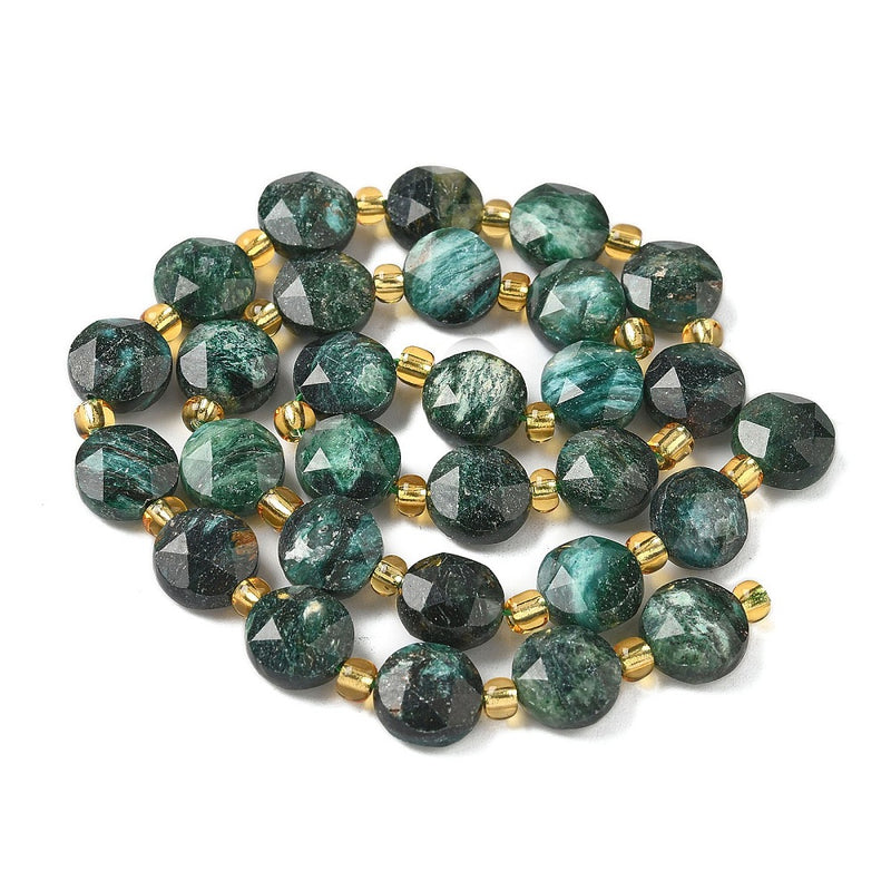 Naturlig Fuchsite hexagon, platt, 10 mm, 1 sträng (14405)
