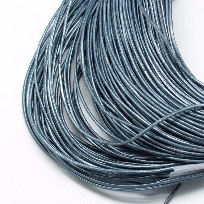 Läder 1,5 mm, stålblå, 1 m (13128)