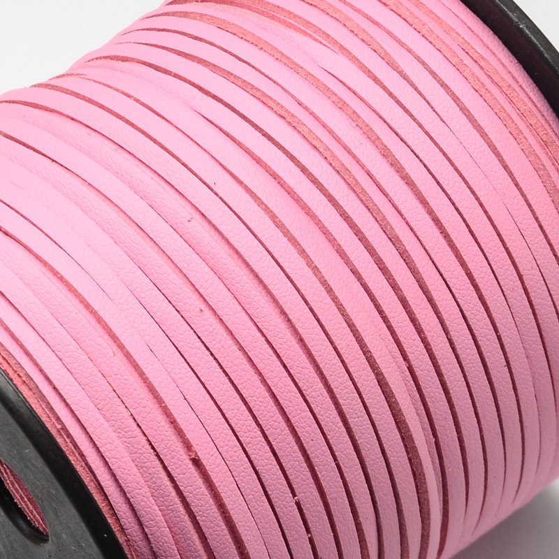 Mockaläder rosa 3 x 1,5 mm. 1 meter (12197)